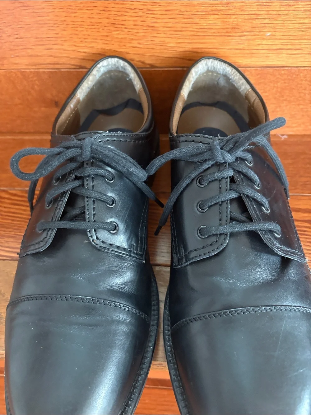 Dockers Men’s Black Leather Cap Toe Oxford Dress Shoes – Classic Lace-Up